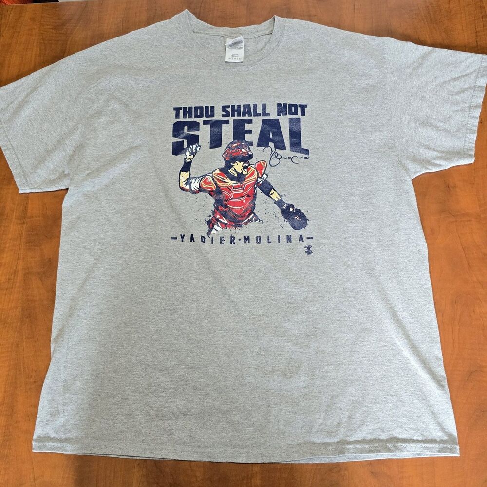 Gildan Y2K St Louis Cardinals Yadier Molina Thou Shalt Not Steal Tee XL